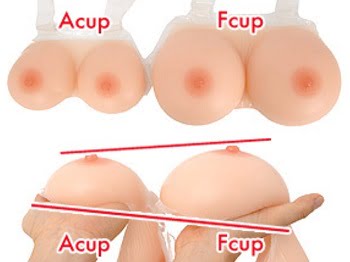 生乳谷間ブラサイズ一覧