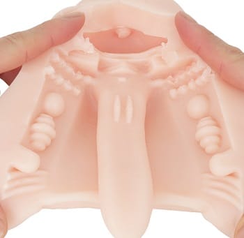 ベロ長ギャルフェラチオ